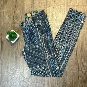 ANTHROPOLOGIE | PILCRO Corduroy Skinny | Blue | 6